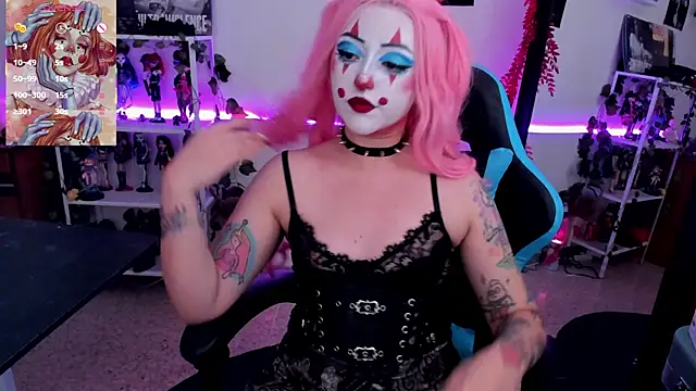 Snapshot of Makii_33 chatting on September 25, 10:13 pm Makii 33 online show from September 25, 10:13 pm