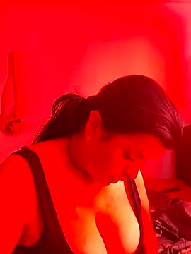 Hanna Kieran online show from January 10, 2:41 pm