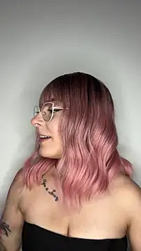 alesziarose online show from November 19, 5:35 pm