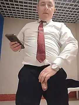 Snapshot of BigCristh79 chatting on July 11, 4:48 am BigCristh79 online show from July 11, 4:48 am