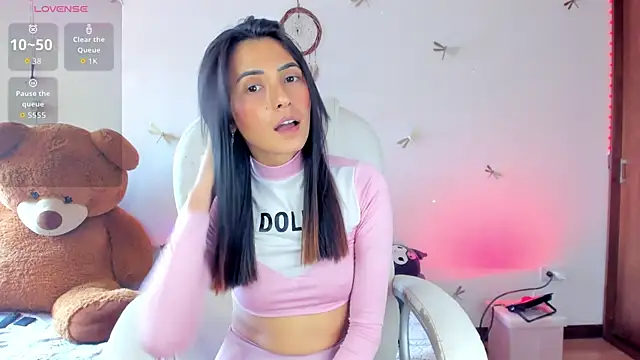 princessluna 19 online show from September 24, 8:45 pm