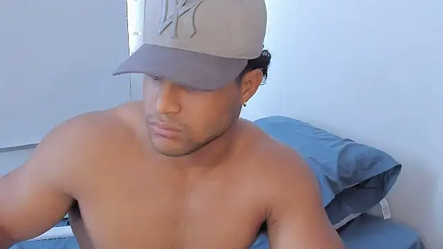 Evansdark1 online show from March 15, 9:54 pm