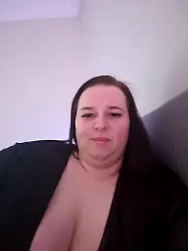 Curvaceouscarla online show from January 15, 2:10 pm