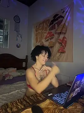 CamillyBlum online show from December 3, 2:52 am