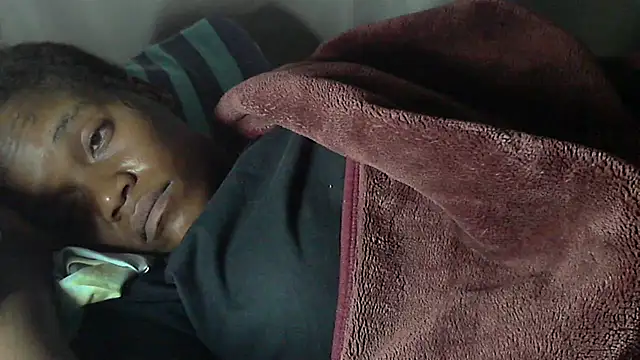 sexythae32 online show from September 12, 1:17 am