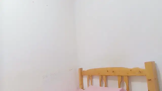 yueeraijj88 online show from November 30, 5:44 am