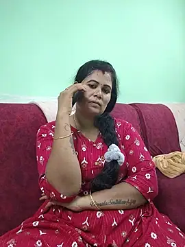 Snapshot of tamilaruvi chatting on June 1, 6:59 am tamilaruvi online show from June 1, 6:59 am