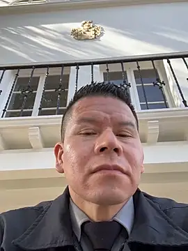 Snapshot of Manu0586 chatting on November 7, 1:22 pm Manu0586 online show from November 7, 1:22 pm