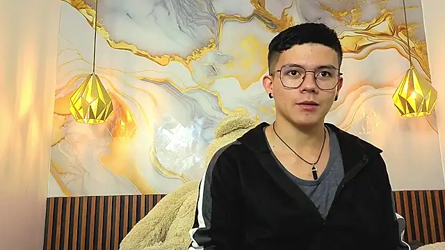 AndyFame1 online show from January 13, 11:37 am