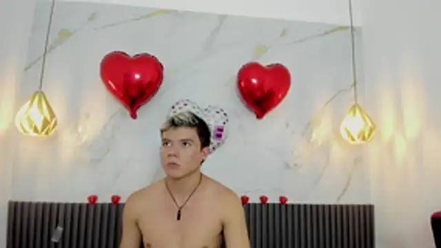 Snapshot of AndyFame1 chatting on February 23, 4:59 pm AndyFame1 online show from February 23, 4:59 pm