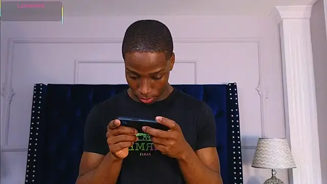 CharlesBrown  online show from April 13, 3:39 pm