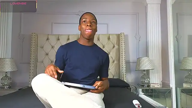 Snapshot of CharlesBrown_ chatting on May 2, 1:27 pm CharlesBrown online show from May 2, 1:27 pm