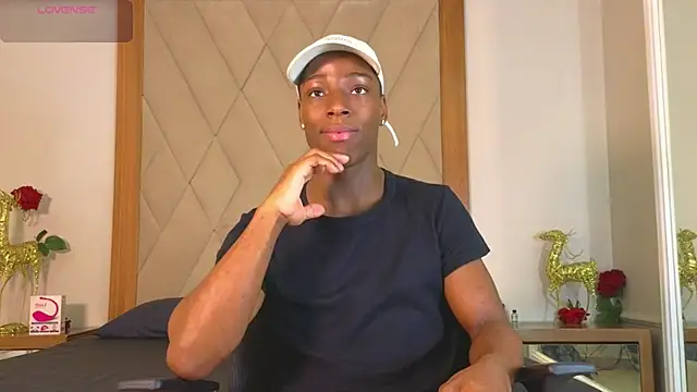 Snapshot of CharlesBrown_ chatting on May 19, 1:17 pm CharlesBrown online show from May 19, 1:17 pm