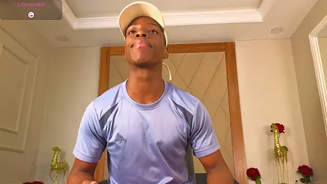 Snapshot of CharlesBrown_ chatting on June 5, 1:39 pm CharlesBrown online show from June 5, 1:39 pm