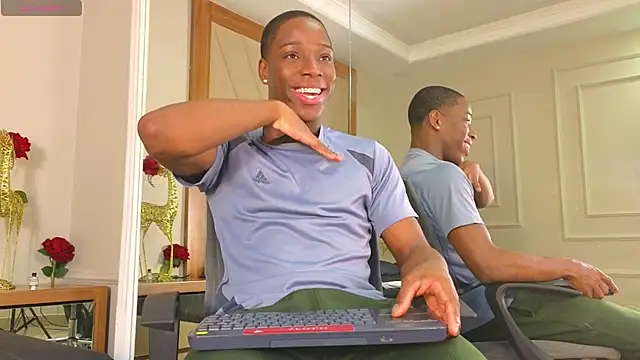 Snapshot of CharlesBrown_ chatting on June 11, 1:42 pm CharlesBrown online show from June 11, 1:42 pm
