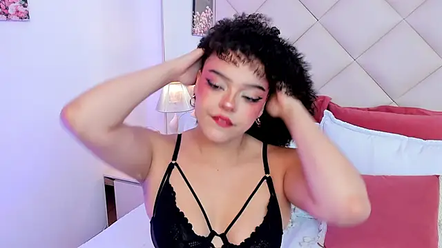 LilBoonew online show from October 18, 12:17 pm