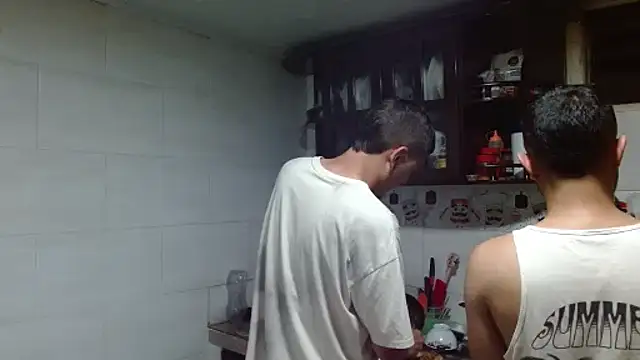 Snapshot of Maiki_Foxx chatting on November 14, 2:21 am Maiki Foxx online show from November 14, 2:21 am