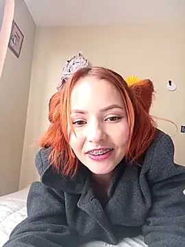 mady0619 ch online show from April 15, 4:14 pm