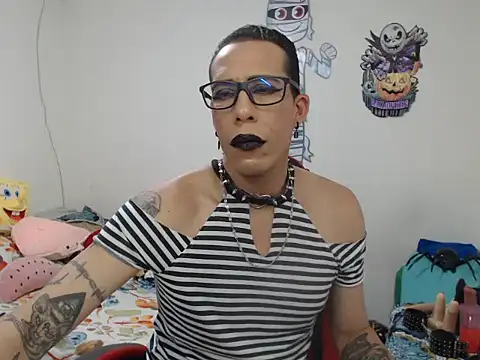 Snapshot of afrodit_25 chatting on October 21, 7:09 am afrodit 25 online show from October 21, 7:09 am