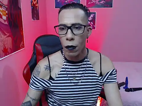 Snapshot of afrodit_25 chatting on March 4, 1:50 pm afrodit 25 online show from March 4, 1:50 pm