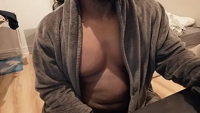 Snapshot of BBCThomas1231 chatting on January 7, 7:05 pm BBCThomas1231 online show from January 7, 7:05 pm