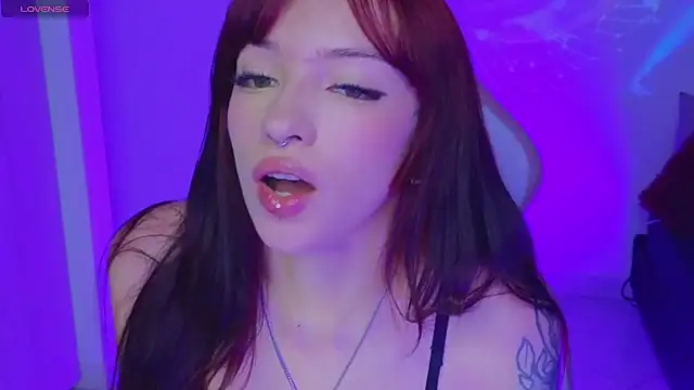 Moonlightt 21 online show from December 18, 6:36 pm