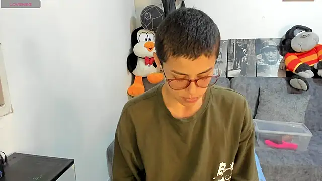 natt op online show from October 22, 11:37 pm