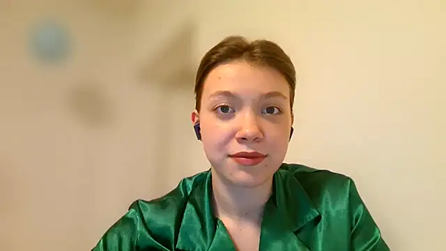 Snapshot of WonderAngela chatting on February 12, 4:24 pm WonderAngela online show from February 12, 4:24 pm