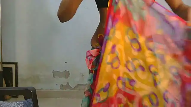 Aarti misty71 online show from April 8, 5:29 am