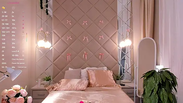 Nelly Kimm online show from March 23, 1:09 am