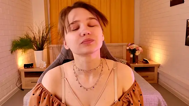 TessaMill online show from March 16, 5:35 am