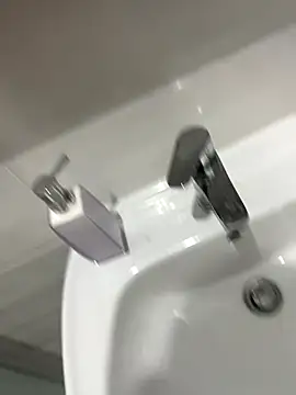 geraldoo007 online show from December 17, 1:33 am