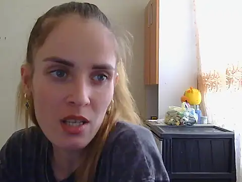 JayeTyler online show from November 13, 8:35 am