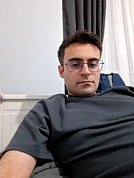 Snapshot of Obstacless chatting on February 22, 7:01 pm Obstacless online show from February 22, 7:01 pm