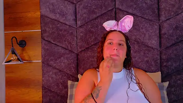 JenaCooper  online show from July 20, 1:53 am