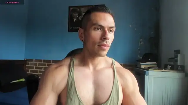 Snapshot of justinkarter chatting on April 25, 2:25 pm justinkarter online show from April 25, 2:25 pm