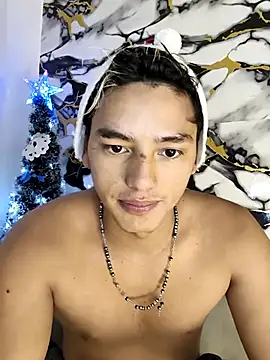 Hiroshi Shen online show from December 21, 11:06 am