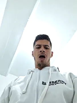 Snapshot of piterrr_hot chatting on November 27, 8:55 pm piterrr hot online show from November 27, 8:55 pm