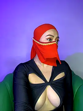 Aisha Malek online show from November 7, 7:47 pm