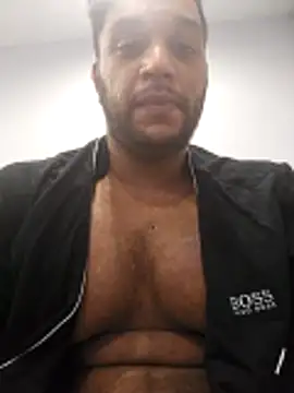 Amitk281 online show from February 26, 2:43 am