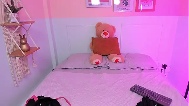 Camila Rivers online show from February 7, 4:27 am