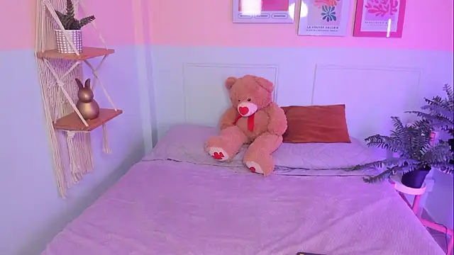 Camila Rivers online show from March 3, 4:18 am