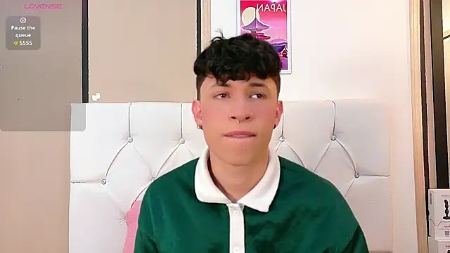 Axel  Evans online show from March 26, 12:33 pm