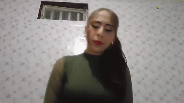 Roselingalvis13 online show from February 16, 2:40 am