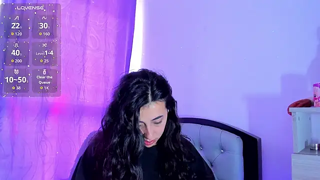 my aleja  online show from February 28, 12:17 pm