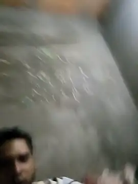 Snapshot of luigy-96 chatting on December 17, 8:48 pm luigy-96 online show from December 17, 8:48 pm