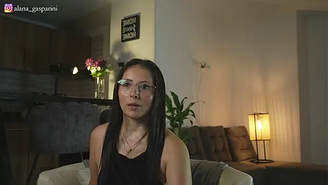 alana gasparini online show from November 10, 12:53 am