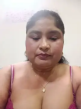 Snapshot of hornyriyanka chatting on July 14, 2:27 am hornyriyanka online show from July 14, 2:27 am