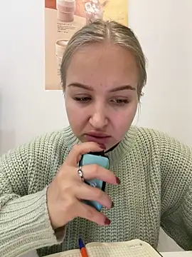 CandyVice online show from November 12, 5:24 pm