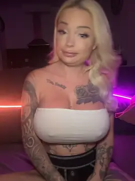 shortybig official online show from May 8, 4:18 am